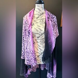 Elegant Leopard Print Shawl - Size one size fits most